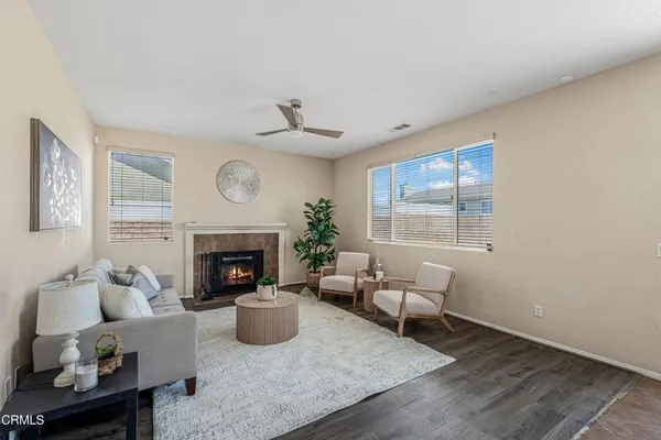 $569,900 | 36528 Palomino Court, Palmdale, CA 93550