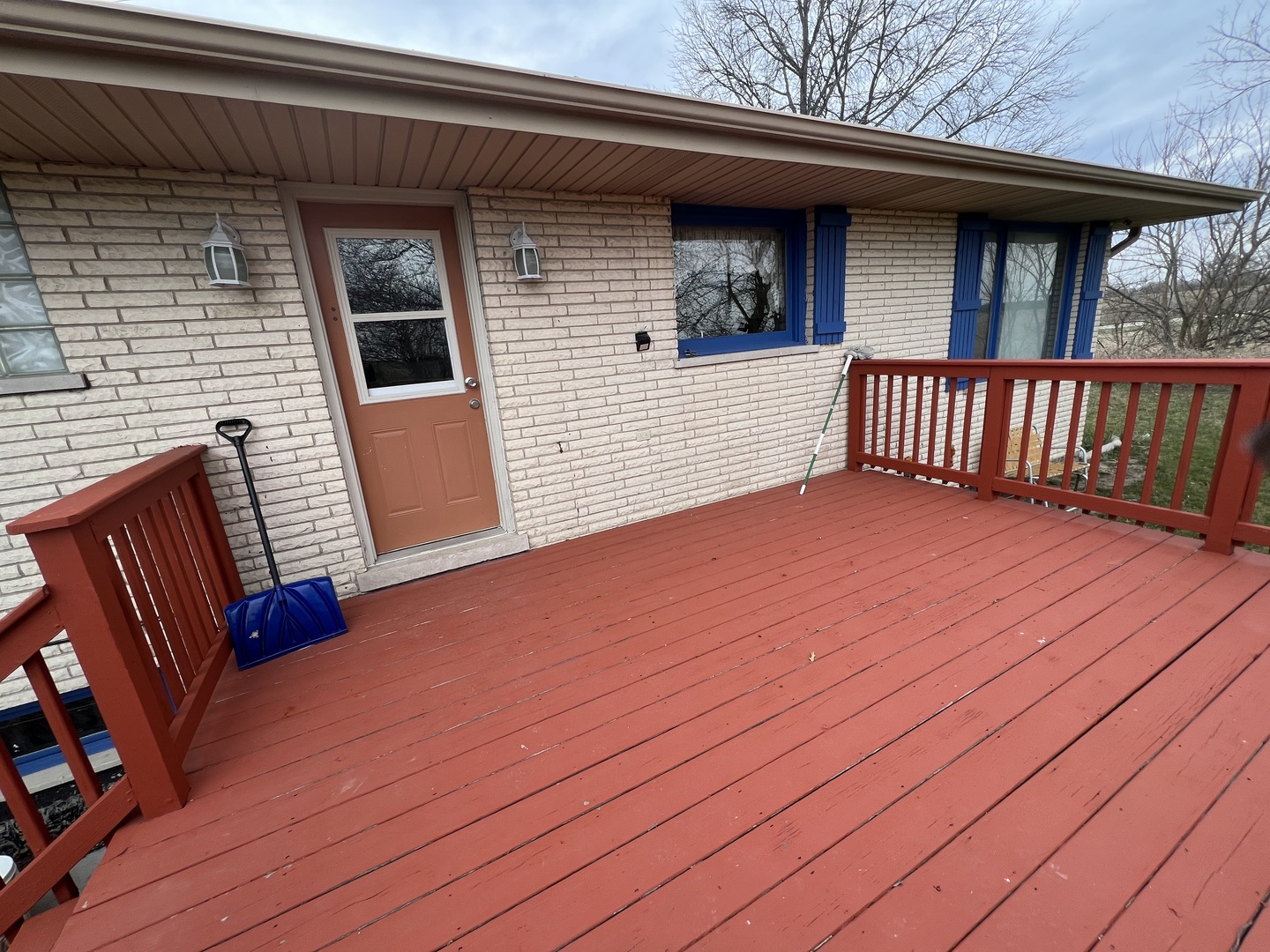 2957 East Kentucky Road Beecher, IL 60401 - Photo 16 of 22 a view of wooden balcony