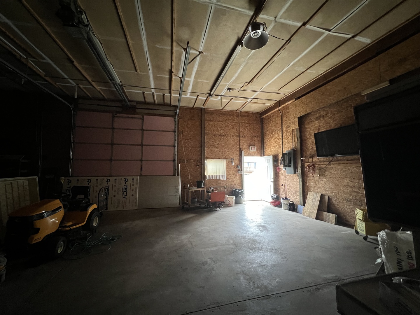 2957 East Kentucky Road Beecher, IL 60401 - Photo 21 of 22 a view of a room with gym equipment