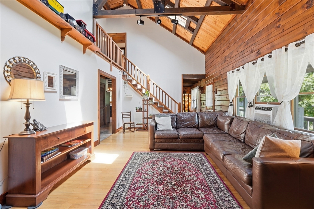 15 Thompson Road Hubbardston, MA 01452 - Photo 6 of 42 Gallery Image 6
