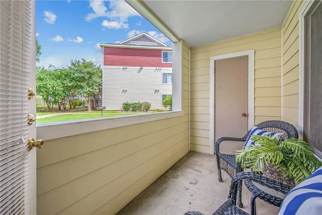 $209,000 | 517 Southwest Parkway, Unit 103, College Station, TX 77840