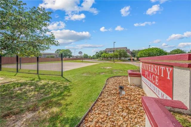 $209,000 | 517 Southwest Parkway, Unit 103, College Station, TX 77840