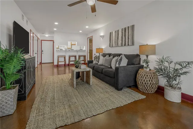 $209,000 | 517 Southwest Parkway, Unit 103, College Station, TX 77840