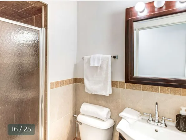 $1,375 | 8136 South Kedzie Avenue, Unit 102, Chicago, IL 60652