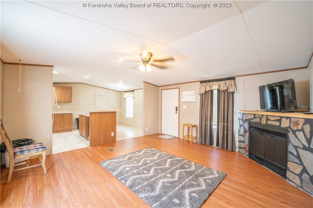 5206 Big Tyler Road Charleston, WV 25313 - Photo 6 of 16 Gallery Image 6