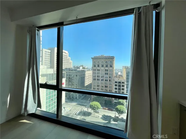 $430,000 | 400 South Broadway, Unit 1202, Los Angeles, CA 90013