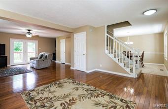 721 Winding Path Lane Ballwin, MO 63021 - Photo 6 of 33 Gallery Image 6
