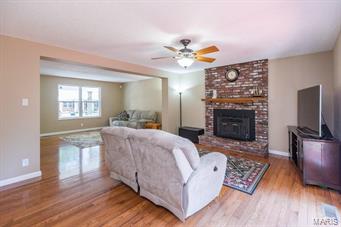 721 Winding Path Lane Ballwin, MO 63021 - Photo 10 of 33 Gallery Image 10
