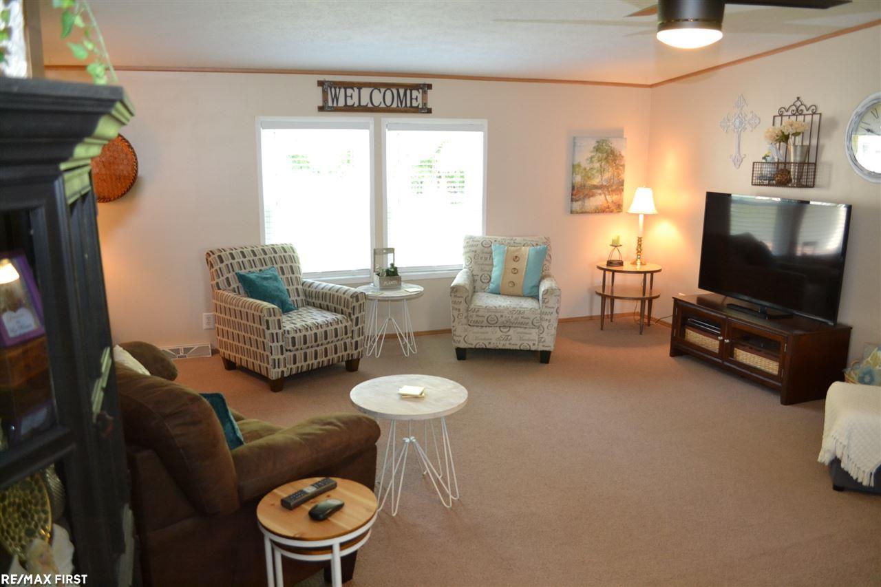 8182 Marsh Road Algonac, MI 48001 - Photo 8 of 33