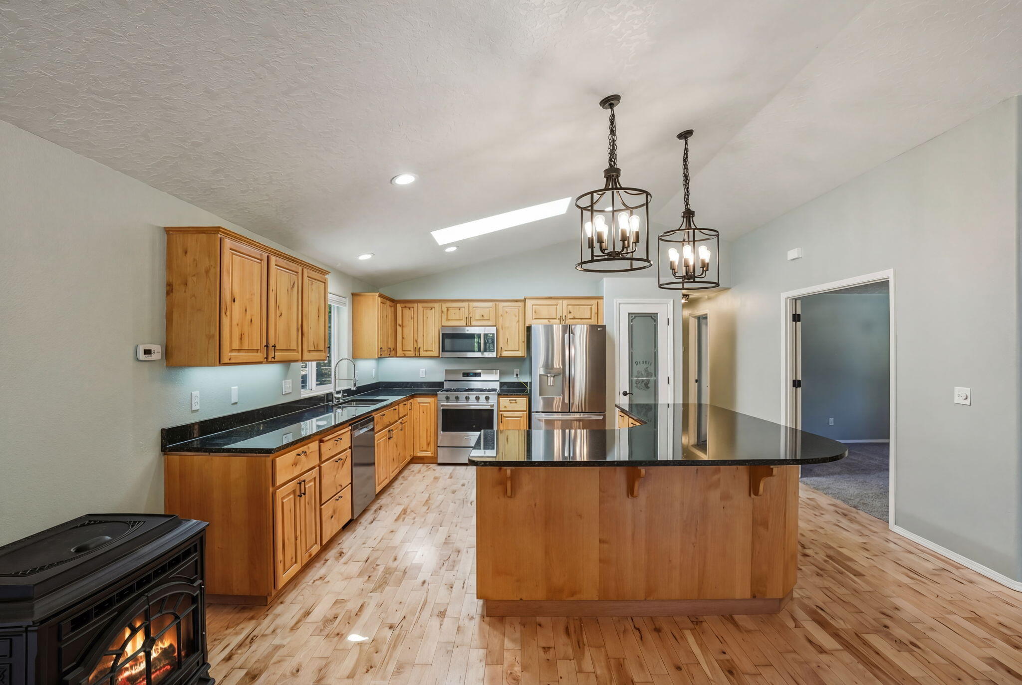 52220 Dorrance Meadow Road La Pine, OR 97739 - Photo 27 of 56 40-web-or-mls-Riley_Visuals_040