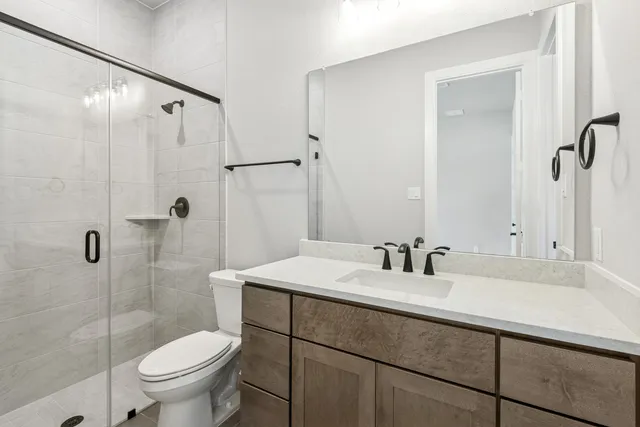 $650,000 | 9714 Falling Leaf Drive, Missouri City, TX 77459