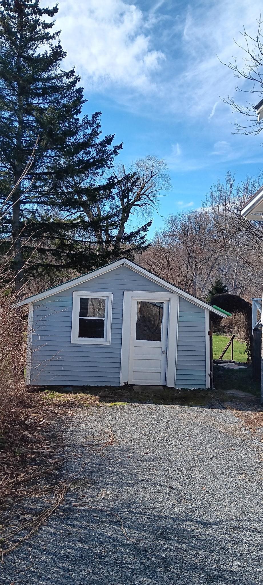 2092 North Bennington Road Bennington, VT 05257 - Photo 3 of 36 Gallery Image 3