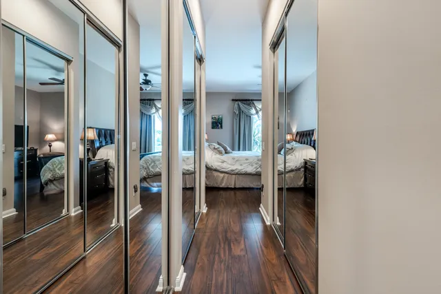 a en suite bathroom with a sink and a mirror