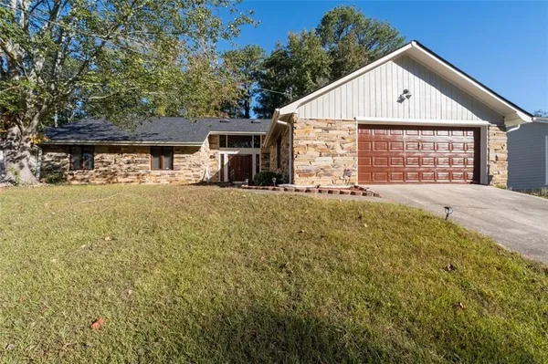 $249,900 | 5934 South Deshon Court, Lithonia, GA 30058