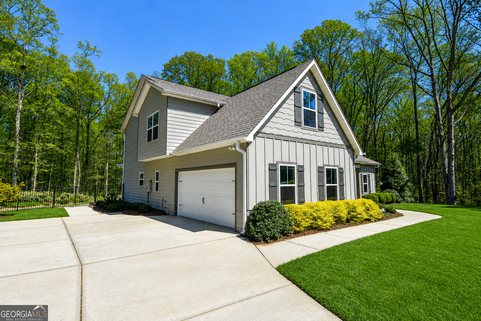 397 Oak Grove Path Griffin, GA 30224 - Photo 5 of 103