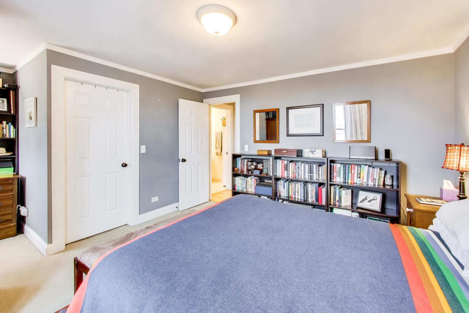 4144 North Sheridan Road, Unit 506 Chicago, IL 60613 - Photo 14 of 31