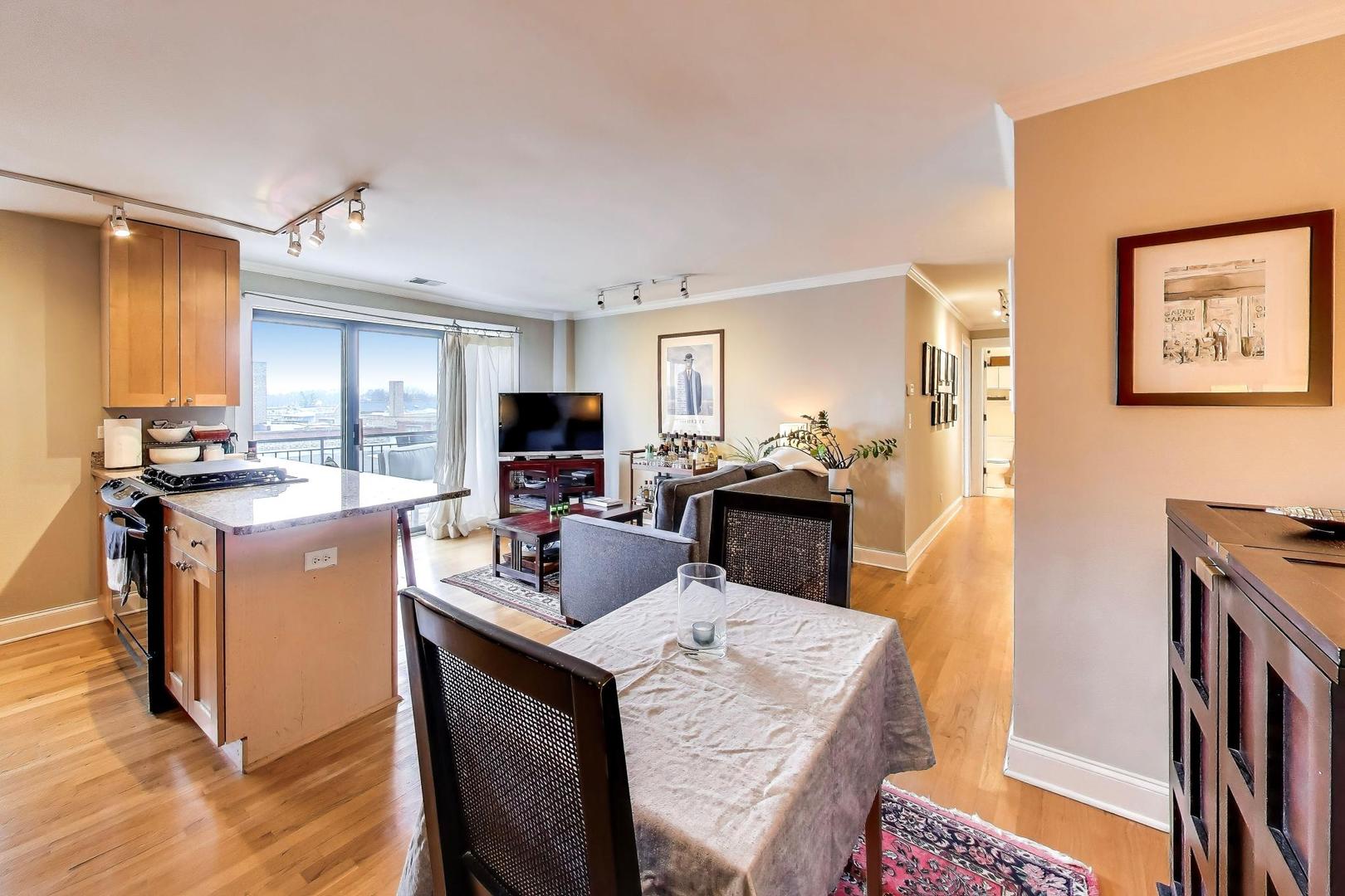 4144 North Sheridan Road, Unit 506 Chicago, IL 60613 - Photo 7 of 31