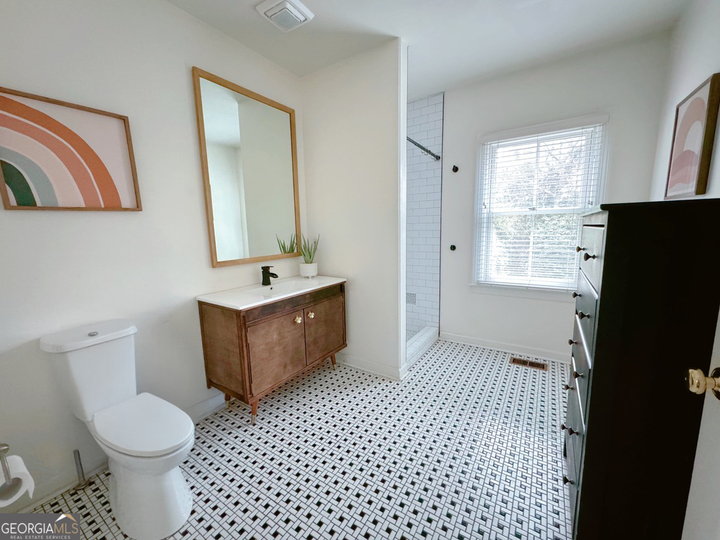 2494 Batavia Street East Point, GA 30344 - Photo 9 of 12