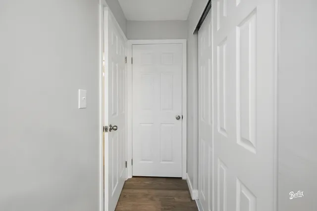 $259,900 | 5500 Carriageway Drive, Unit 213, Rolling Meadows, IL 60008