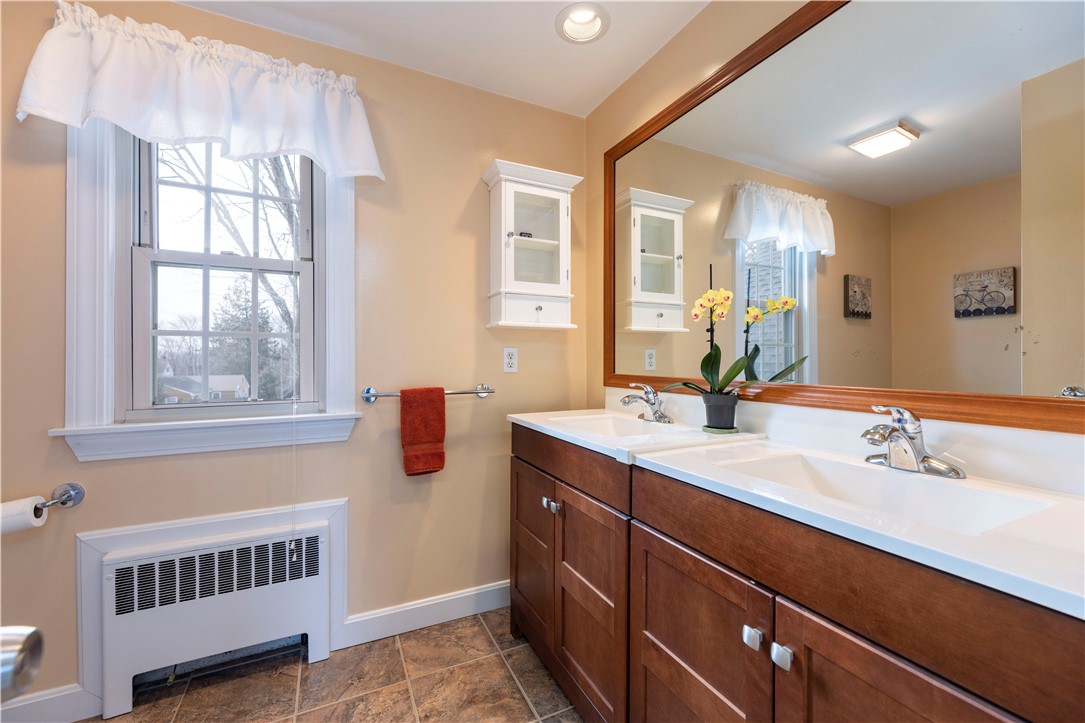 10 Champion Street Westerly, RI 02891 - Photo 28 of 50