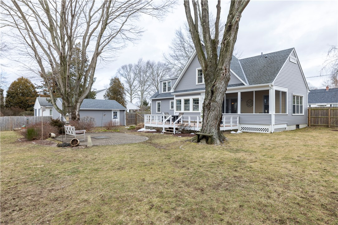 10 Champion Street Westerly, RI 02891 - Photo 5 of 50