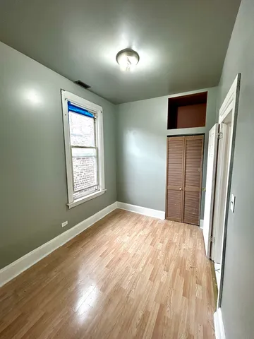 $1,350 | 2622 South St Louis Avenue, Unit 2, Chicago, IL 60623