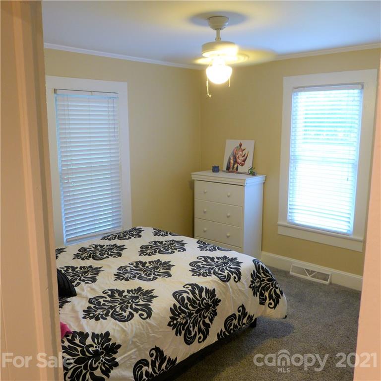 2425 Winfield Street Kannapolis, NC 28083 - Photo 9 of 29 Gallery Image 9