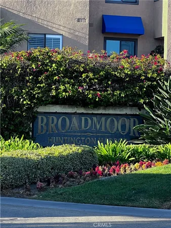 $4,950 | 3221 Francois Drive, Huntington Beach, CA 92649