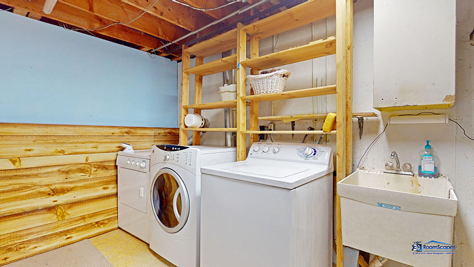 26605 West Wilmot Road Antioch, IL 60002 - Photo 21 of 30 a utility room with dryer and washer