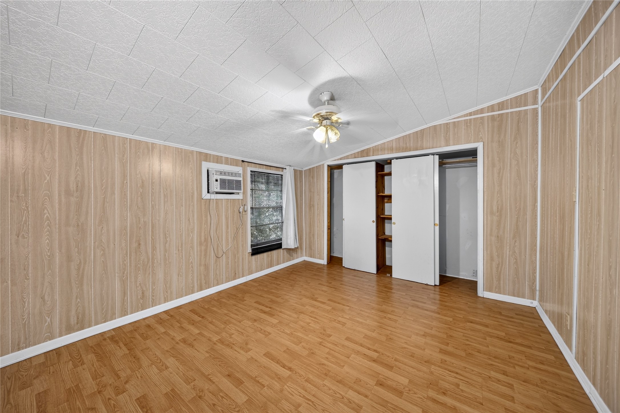 110 National Forest Road Cleveland, TX 77328 - Photo 14 of 29 Gallery Image 14