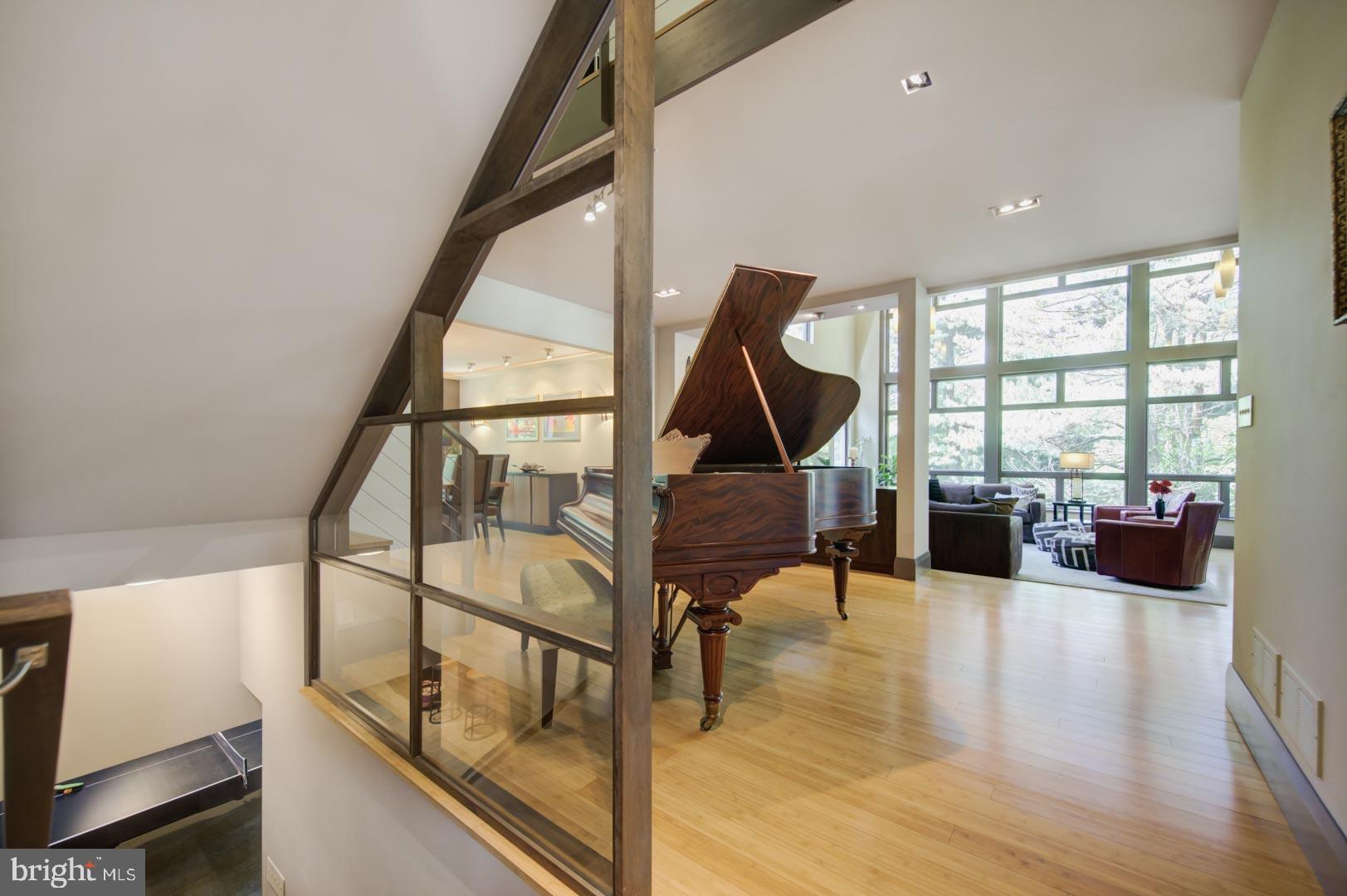 15 Fairview Drive Wayne, PA 19087 - Photo 8 of 60