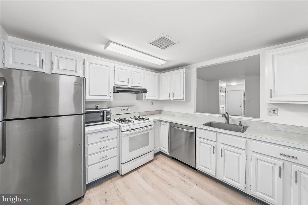 102 Mountainview Drive, Unit 102 Chesterbrook, PA 19087 - Photo 13 of 20