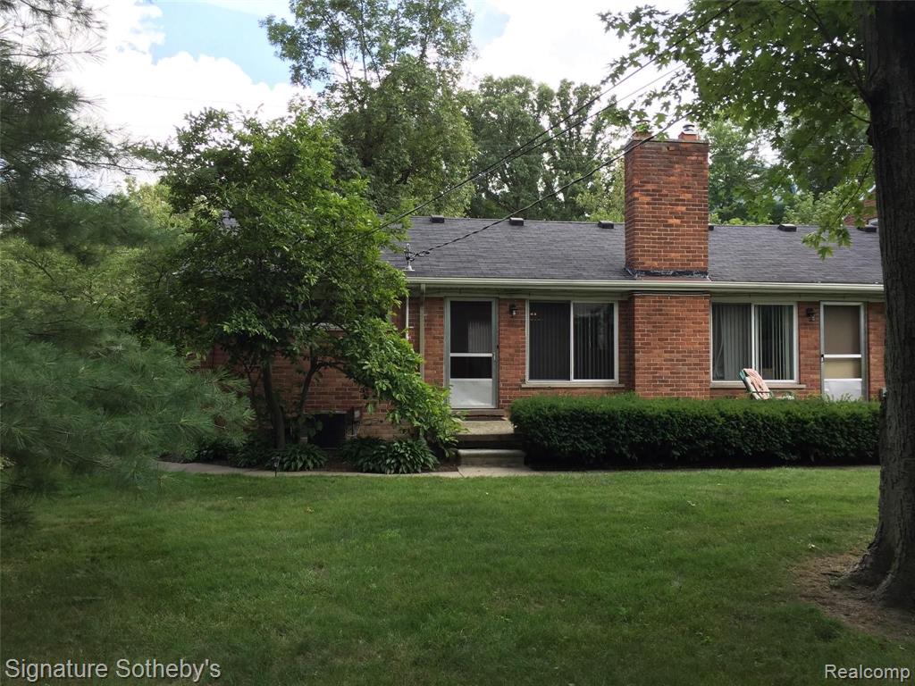525 East 14 Mile Road Birmingham, MI 48009 - Photo 1 of 13