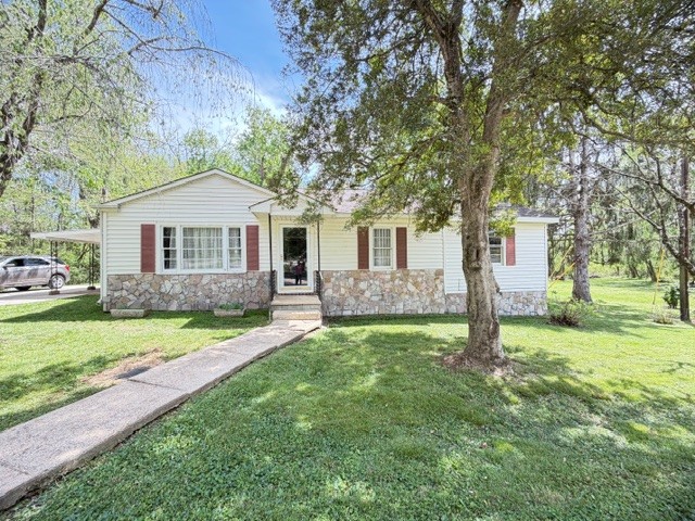 101 Walnut Street Decherd, TN 37324 - Photo 1 of 31