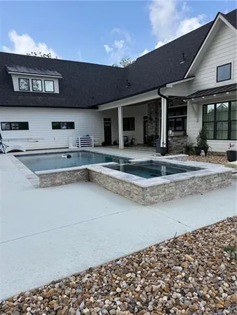 $940,000 | 255 Pecan Way, Dodson, LA 71422