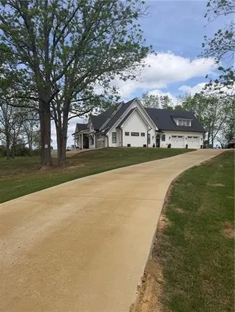 $940,000 | 255 Pecan Way, Dodson, LA 71422