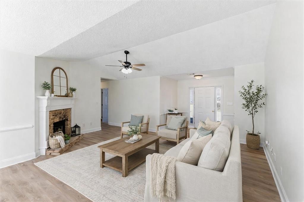 9 Redfern Trail Northeast Rome, GA 30165 - Photo 2 of 20