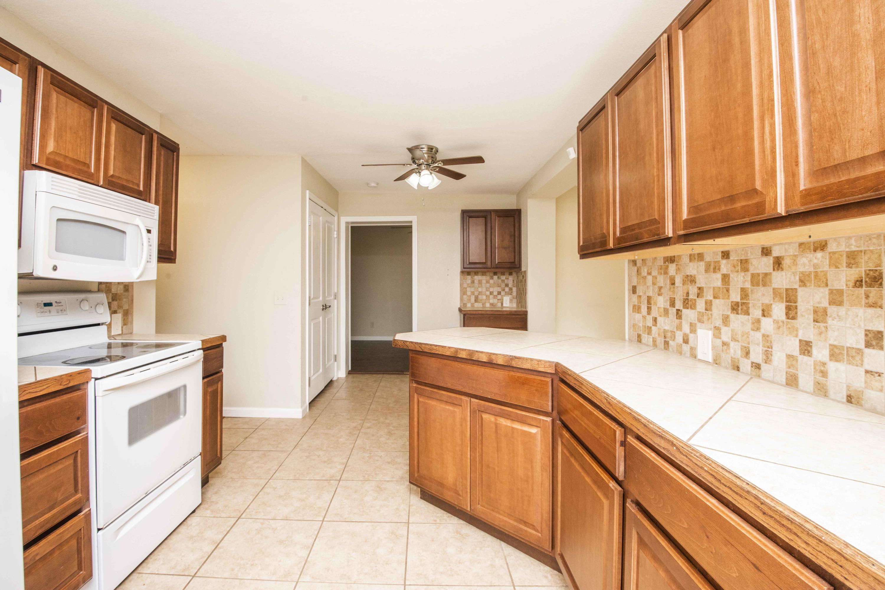 2908 Dewine Road Knoxville, TN 37921 - Photo 12 of 34 kitchen_1