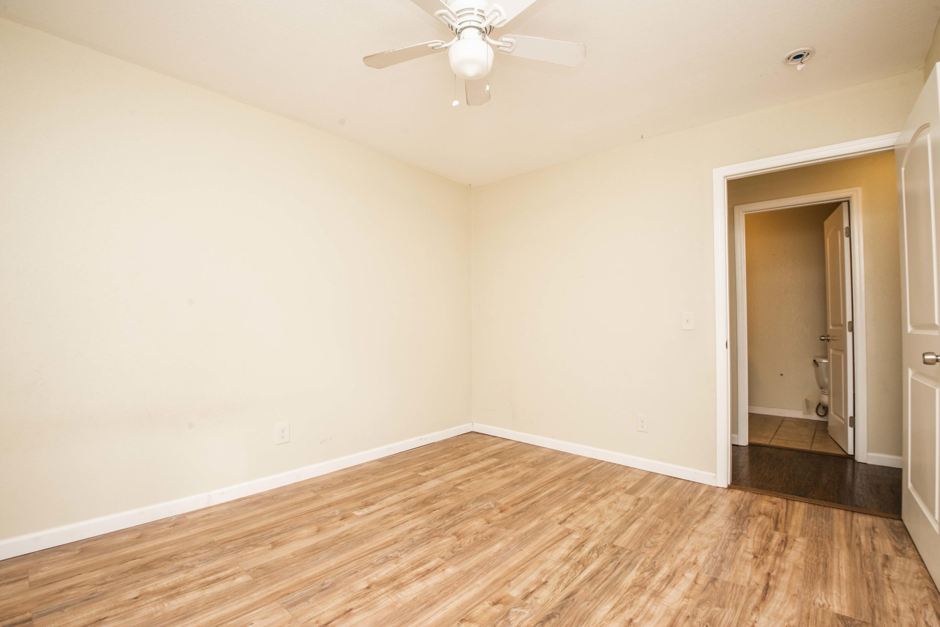 2908 Dewine Road Knoxville, TN 37921 - Photo 21 of 34 third bed_1