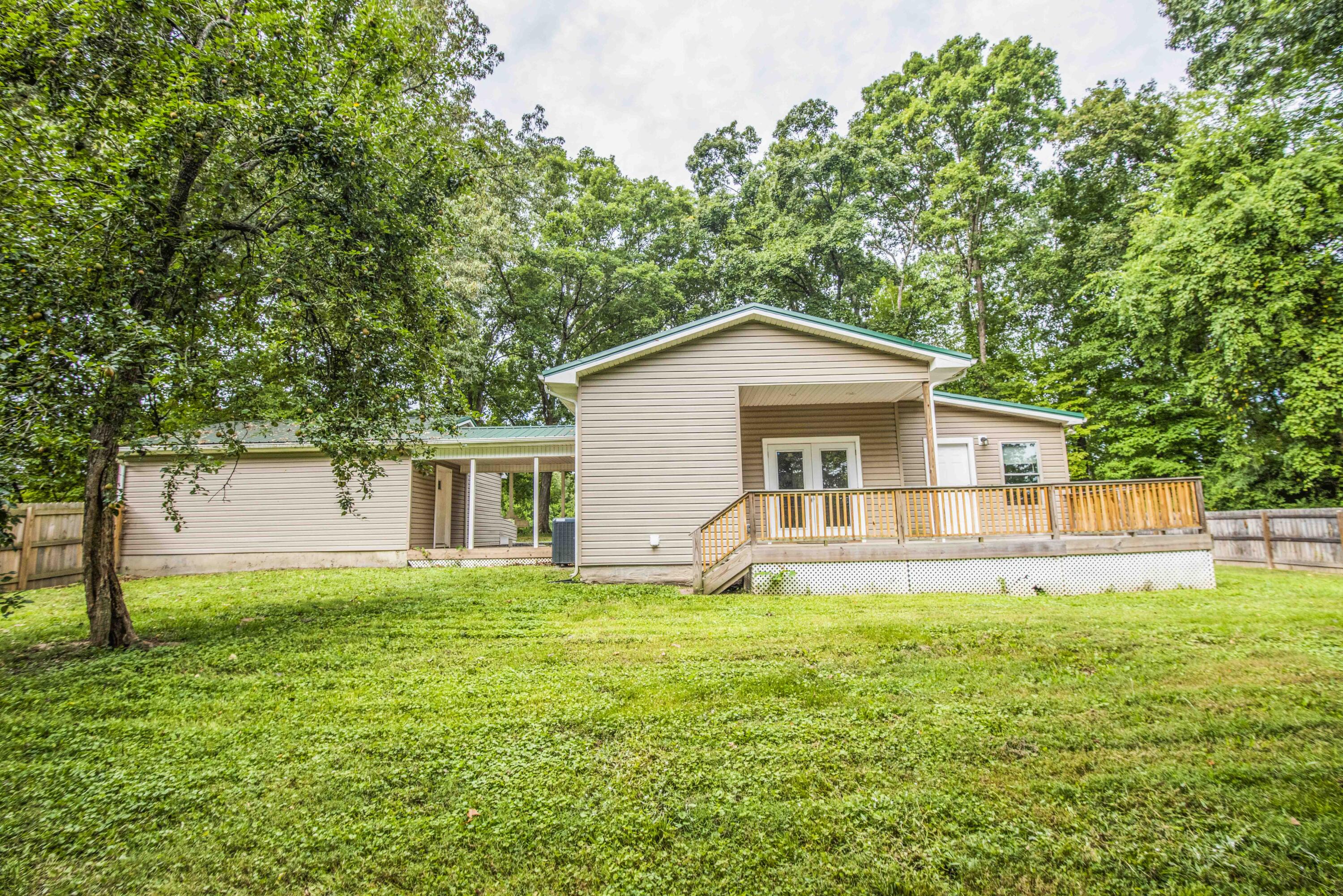 2908 Dewine Road Knoxville, TN 37921 - Photo 33 of 34 yard 3_1