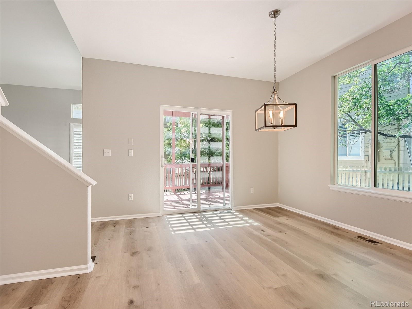 10688 Cherrybrook Circle Highlands Ranch, CO 80126 - Photo 6 of 22 Gallery Image 6