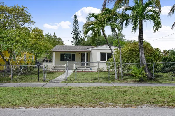 $425,000 | 180 Seaman Avenue, Opa-Locka, FL 33054