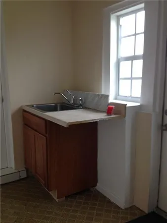 $1,400 | Undisclosed Address, Pembroke Pines, FL 33024