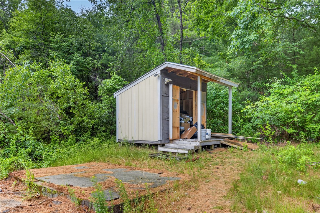 5 Lee's Lane Glocester, RI 02814 - Photo 43 of 48