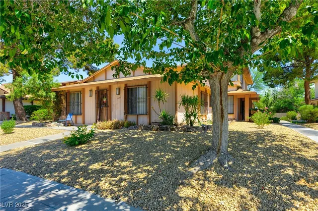 $1,500 | 1372 Lorilyn Avenue, Unit 3, Las Vegas, NV 89119