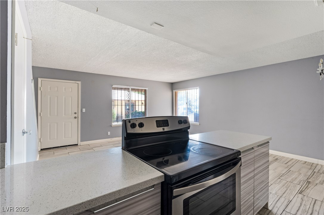 1372 Lorilyn Avenue, Unit 3 Las Vegas, NV 89119 - Photo 14 of 21