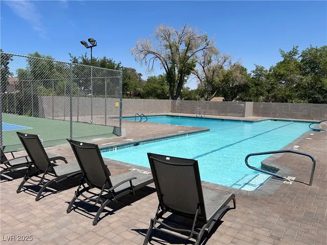 $1,500 | 1372 Lorilyn Avenue, Unit 3, Las Vegas, NV 89119