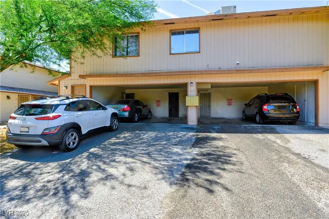 $1,500 | 1372 Lorilyn Avenue, Unit 3, Las Vegas, NV 89119
