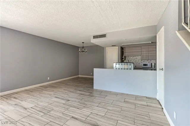 $1,500 | 1372 Lorilyn Avenue, Unit 3, Las Vegas, NV 89119