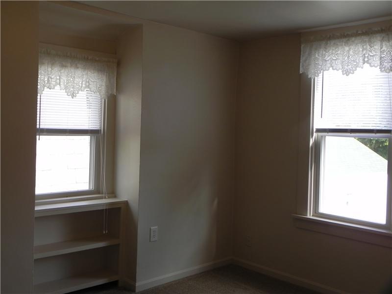 469 Irvin Avenue Rochester, PA 15074 - Photo 15 of 21 Bedroom. Second Bedroom - Plenty of room - 13x9!